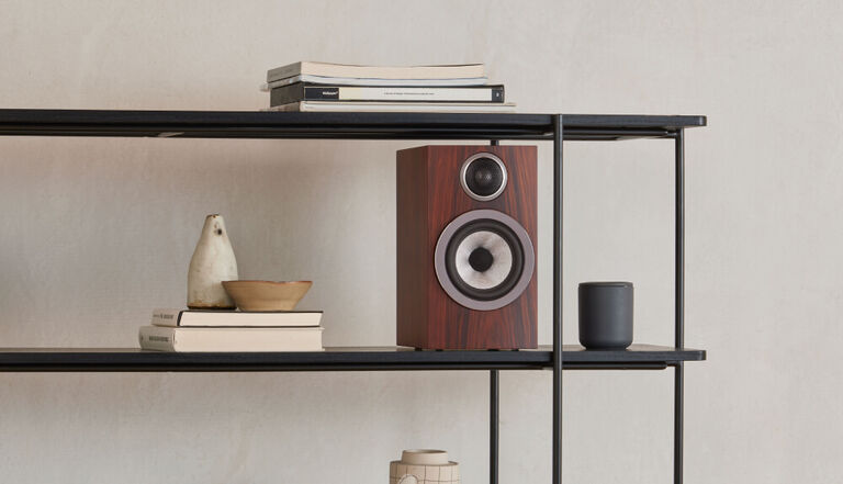 Bowers & Wilkins 700 Series Lifestyle Bowers & Wilkins 700 Series Lifestyle