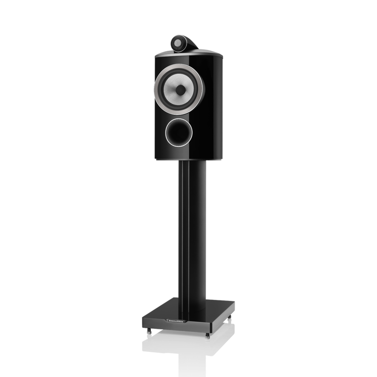 805 D4 - Black side front view
